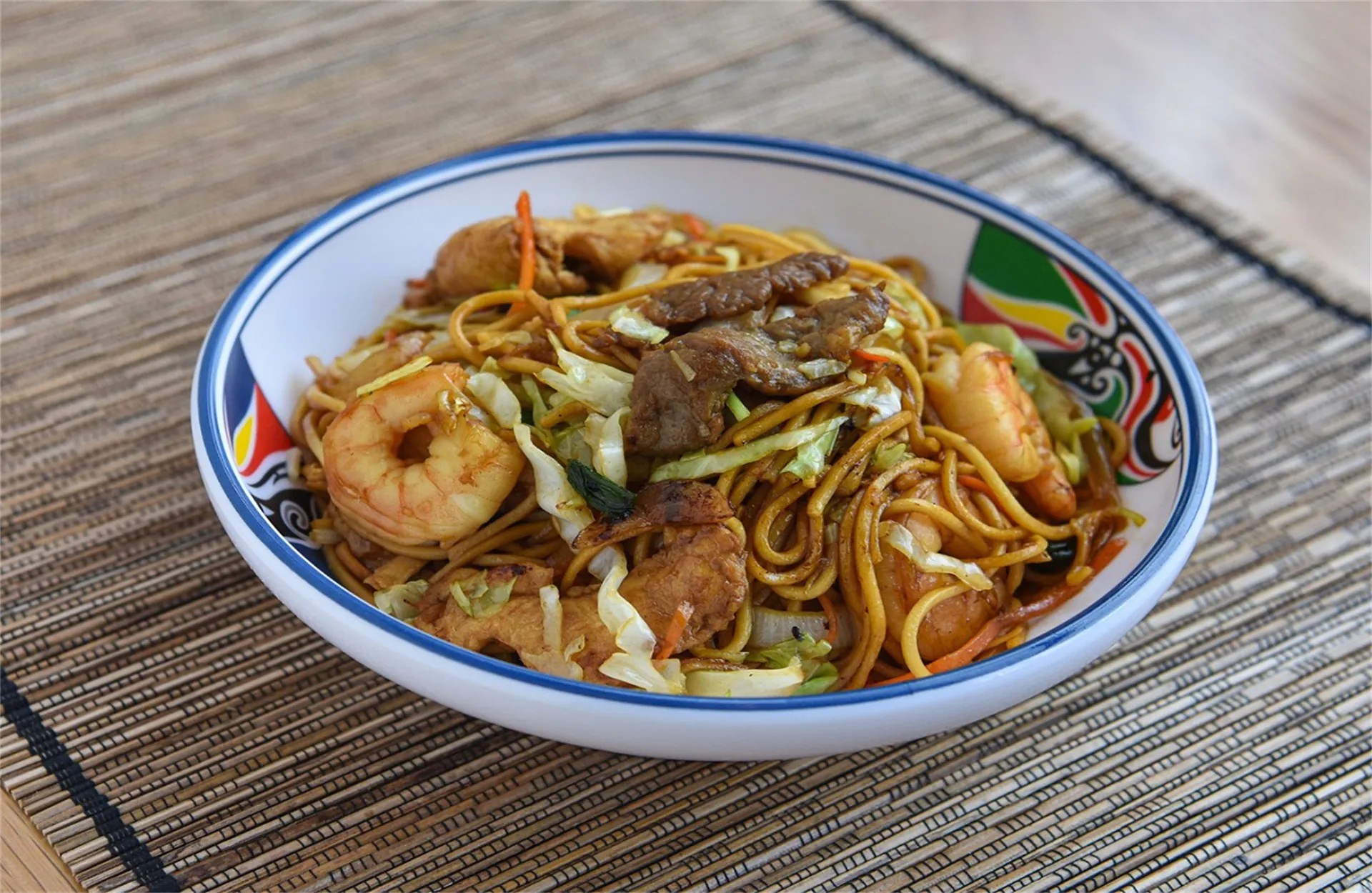 Beef Shrimp Lo Mein at Great Dragon, Chinese Restaurant in Omaha